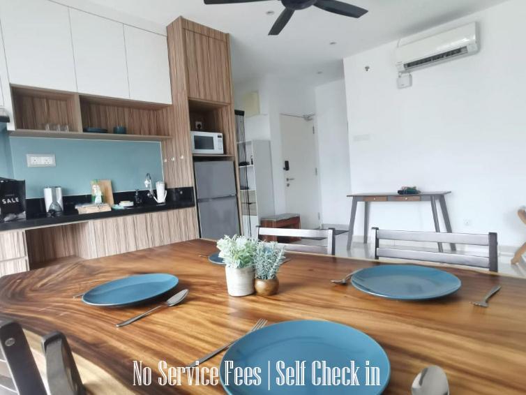 Family Suites At Mansion One By Maj George Town Esterno foto