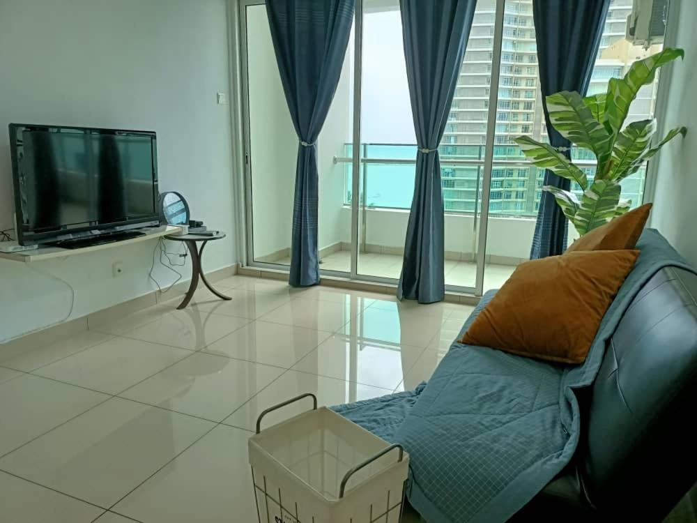 Family Suites At Mansion One By Maj George Town Esterno foto